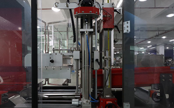 白酒后段包装生产线,自动包装设备,全自动包装机生产厂家,ued官网体育